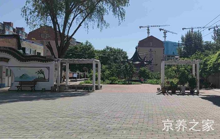 北京颐年护老院